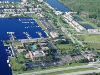 Photograph of Port Of The Islands Hotel
