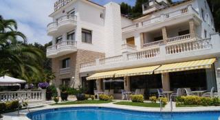 Photograph of Bonsol Lloret Hotel