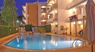 Book Bella Mar Hotel online
