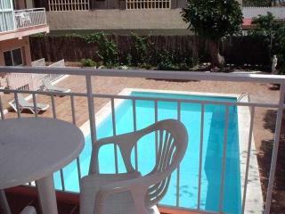 Photograph of El Velero Apartments