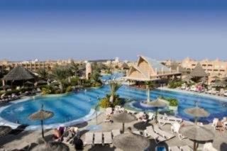 Photograph of Clubhotel Riu Garopa