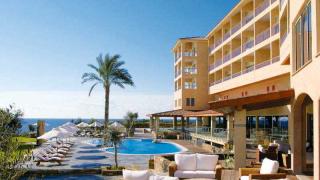 Photograph of Kahramana Beach Resort