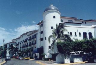 Photograph of Flamingo Vallarta Hotel and Marina