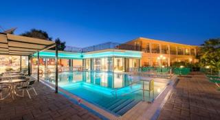 Book Sofia's Hotel online