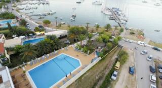Book Athos Hotel online