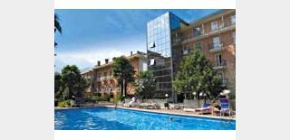 Photograph of La Perla Hotel