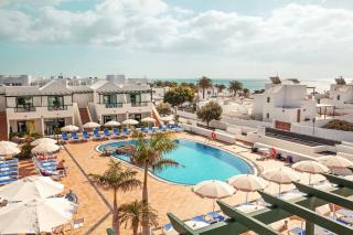 Photograph of Pocillos Playa Hotel
