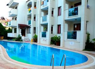 Photograph of Club Evin Apartments