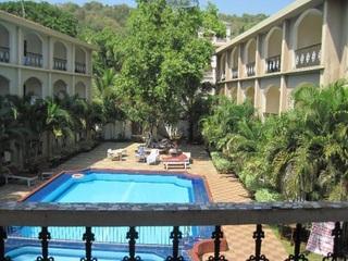 Photograph of Riverside Regency Resort Hotel