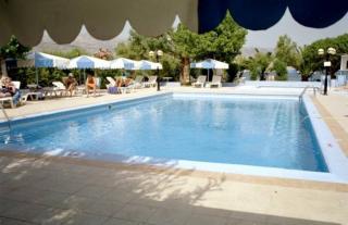 Book Summery Hotel online