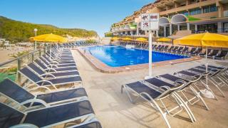 Book Club Cartago Hotel online