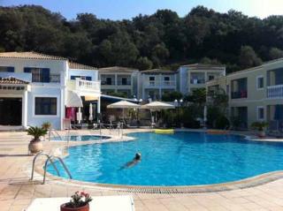 Book San George Apartments online