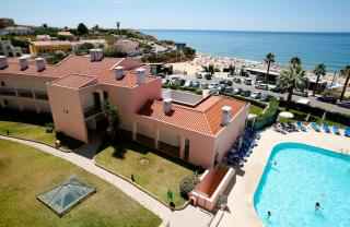 Photograph of Coral do Vau Apartments