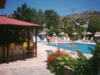 Photograph of Hadi Apartments Hotel