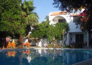 Book Oasis Hotel online