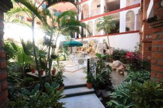 Photograph of Encino Hotel