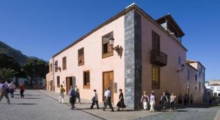Photograph of Hotel LIVVO La Quinta Roja