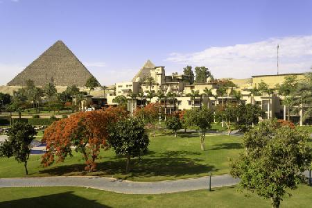 Holidays at Mena House Oberoi Hotel in Cairo, Egypt