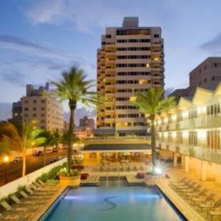 Photograph of Shelborne Wyndham Grand South Beach