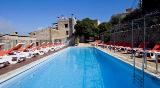 Book Maristel Hotel online