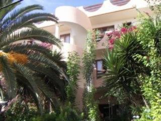 Photograph of Estanques Apartments