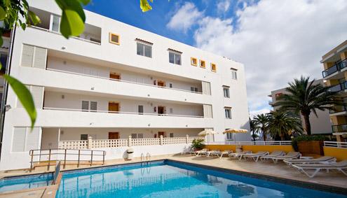 Holidays at Es Cane Apartments in Es Cana, Ibiza