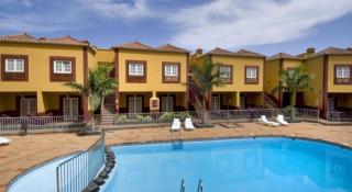 Photograph of Brenas Garden Apartments