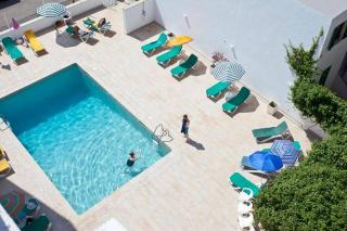 Book Galaxia Hotel online