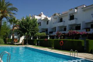 Photograph of Bungalows Orange Park Hotel