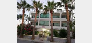 Photograph of Marianna Apartments