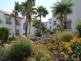 Photograph of Rancho Miraflores Hotel