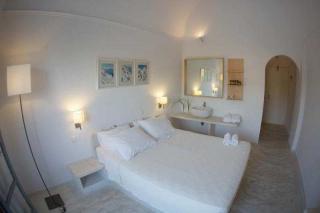 Photograph of 28 Boutique Hotel