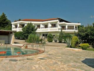 Photograph of Paschos Hotel