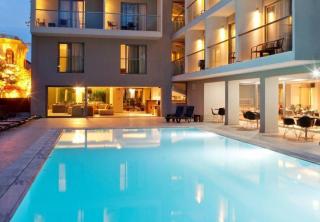 Book Oktober Downtown Rooms Hotel online