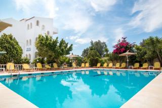 Book Mikes House online
