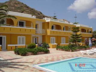 Book Kontessa Apartments online