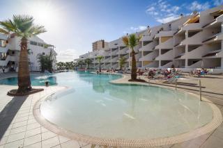 Book Paloma Beach Apartments online