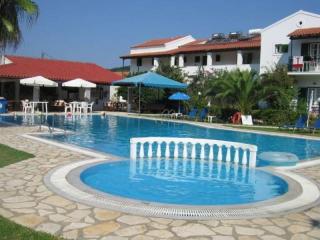 Photograph of Takis and Efi Apartments
