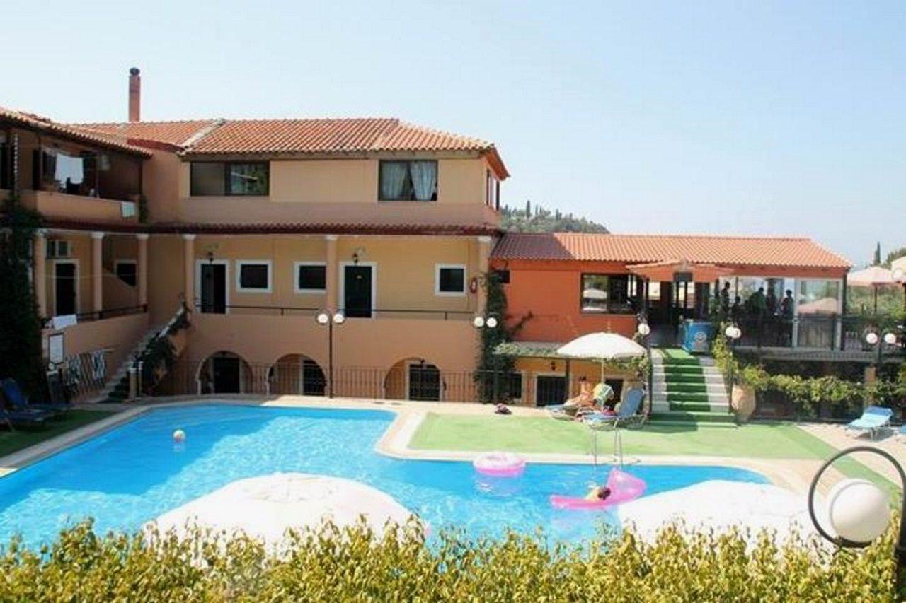 Holidays at Arianna Apartments in Paleokastritsa, Corfu
