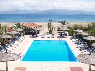Book Sunrise Apartments online