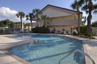 Photograph of Midpointe Hotel by Rosen Hotels & Resorts