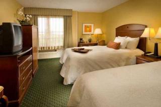 Photograph of Hampton Inn & Suites Fort Lauderdale Airport