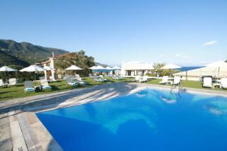 Book Yannis Hotel online