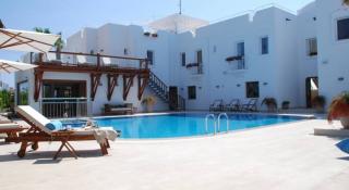 Book Corner Boutique Hotel online