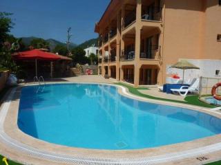 Book Sun Village Apartments online
