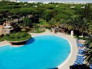 Photograph of Falesia Hotel - Adult Only