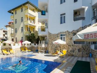 Book Golden Star Hotel online