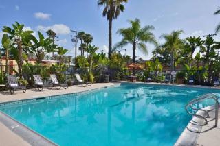Photograph of Best Western Plus Pavillions Hotel