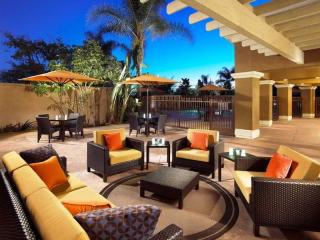 Photograph of Courtyard By Marriott Anaheim Hotel