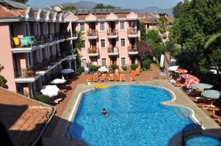 Book Gunes Hotel online